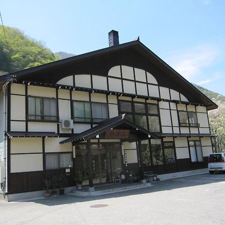 Hotel Suisensou Takayama  Esterno foto