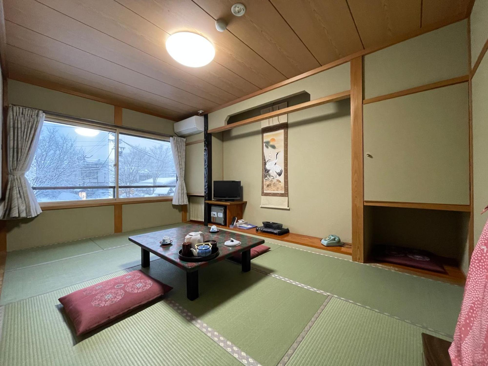Hotel Suisensou Takayama  Esterno foto