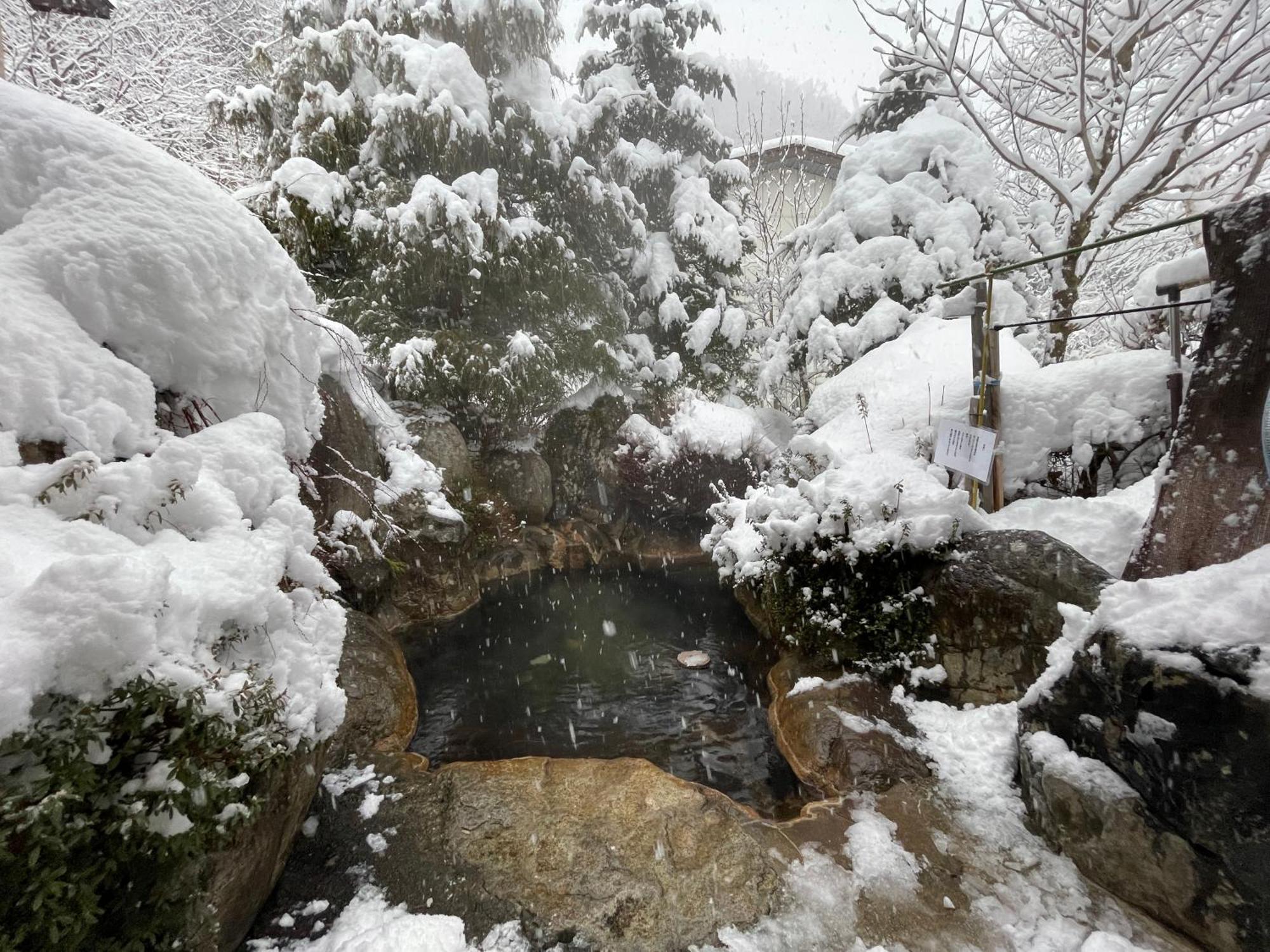 Hotel Suisensou Takayama  Esterno foto